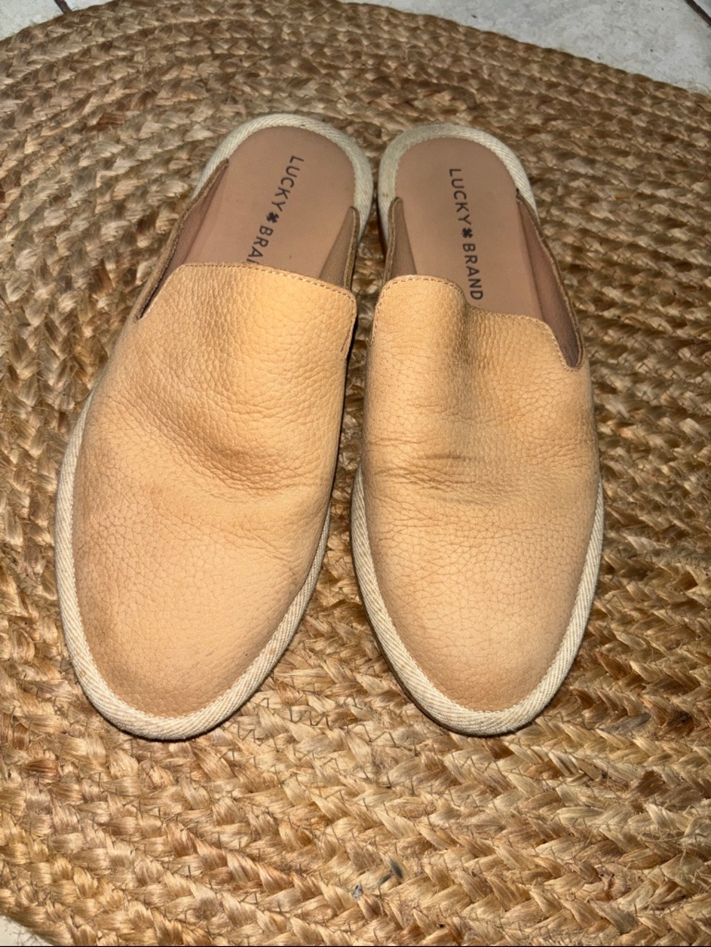 Lucky Brand Beige/Tan Slip-On Leather Flats